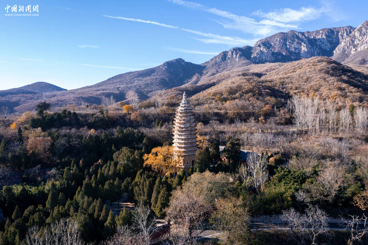 嵩岳寺塔航拍.jpg